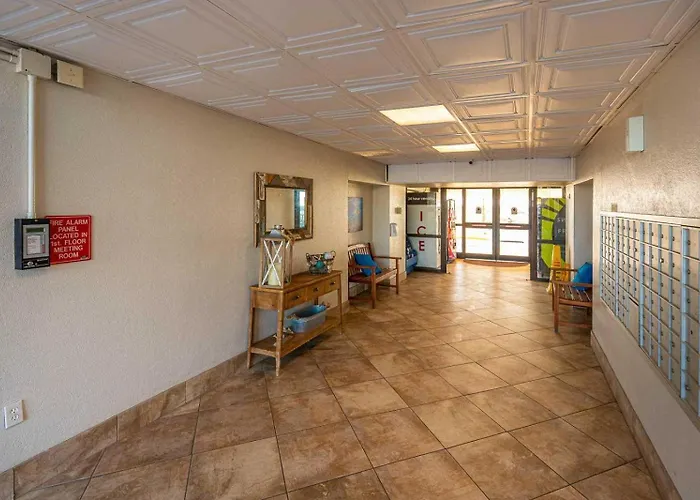 Island Winds East 111 Holiday home Gulf Shores